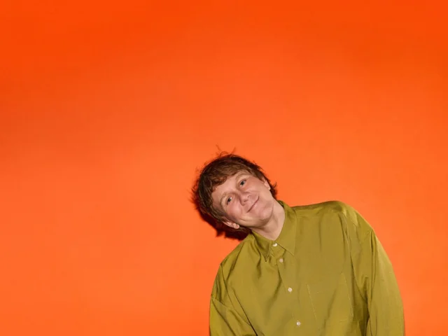 Josh Thomas